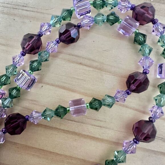 Vintage Swarovski-Style Sparkling Purple & Green Crystal Necklace - Picture 5 of 8